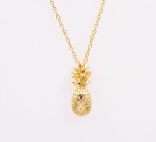 Beautifully crafted gold necklace